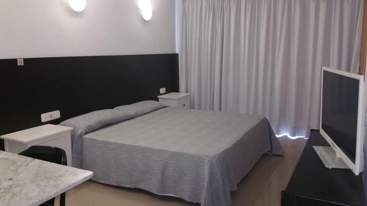 Es Grop Apartments ปอร์ตีนัตซ์ ภายนอก รูปภาพ